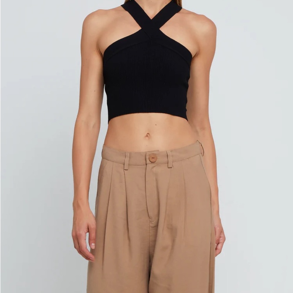 Guess Black Criss Cross Sculpt Knit Top (NWOT)